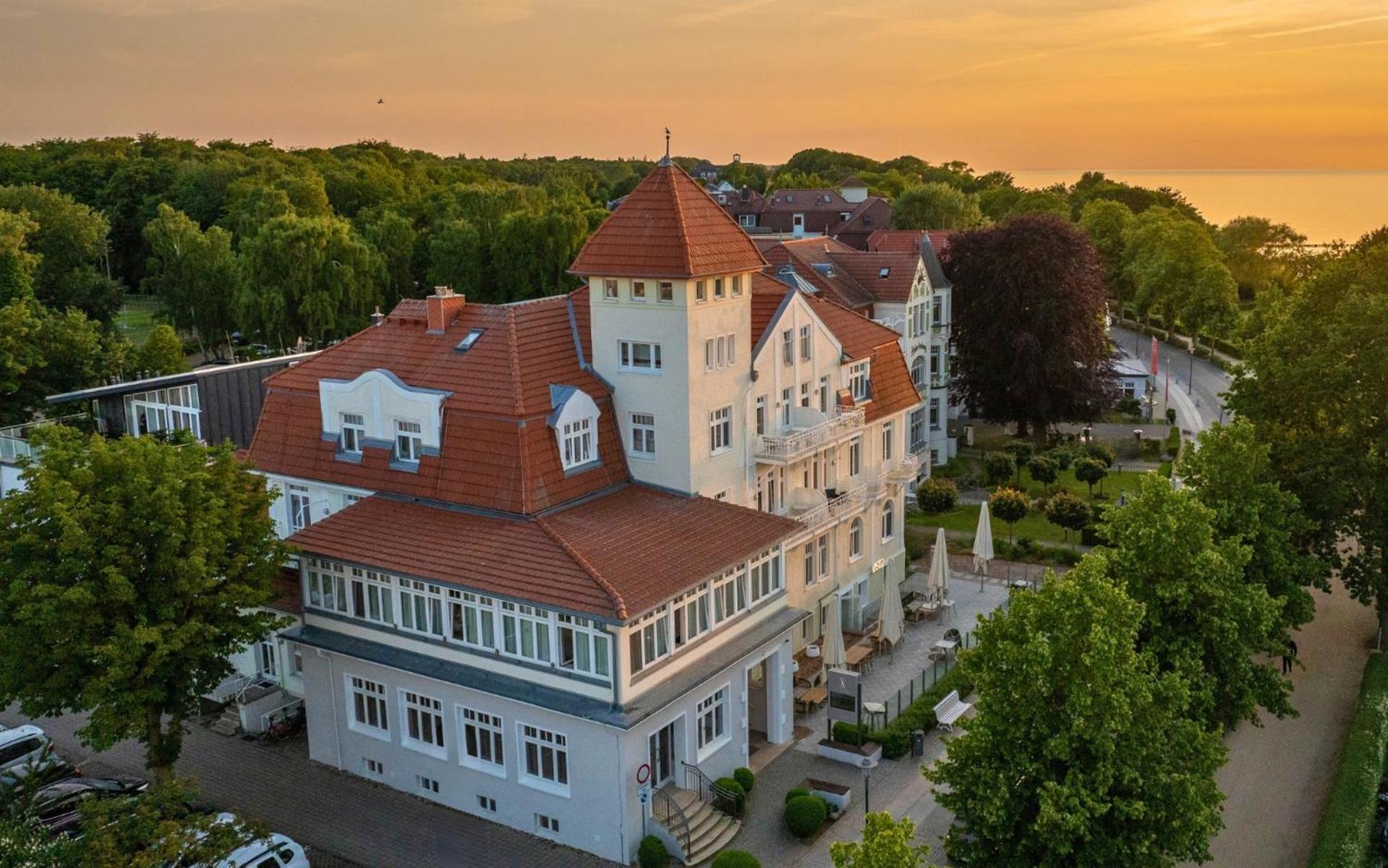 Astoria - Am Hotel Ostseebad Kühlungsborn